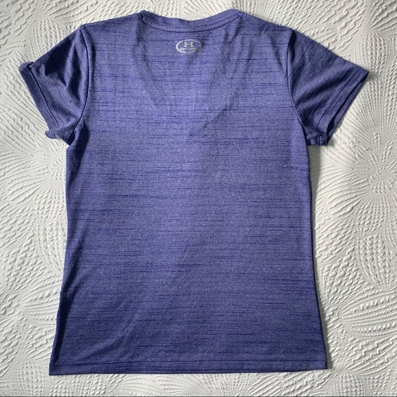 Under Armour Shirt - Picture 2 of 3